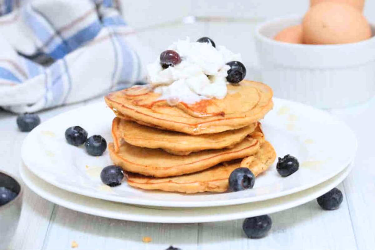 A plate of 3 Ingredient Protein Pancakes.