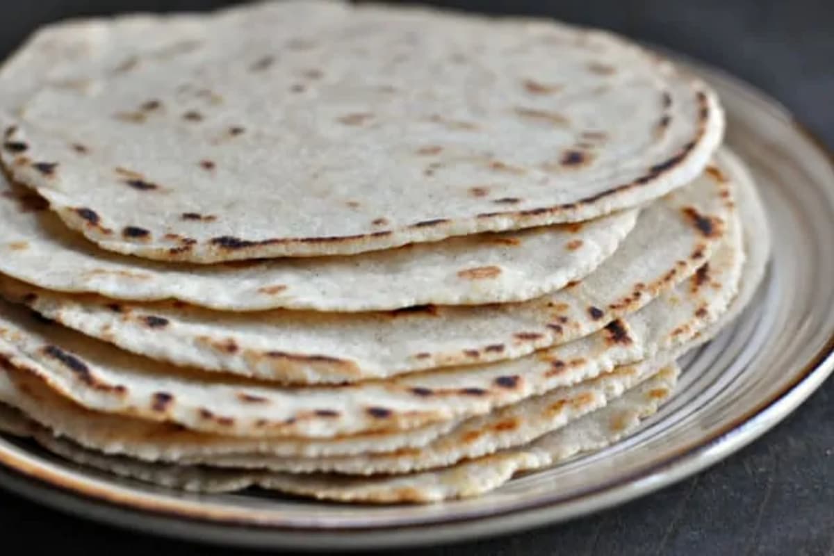 A plate of Almond Flour Tortillas.
