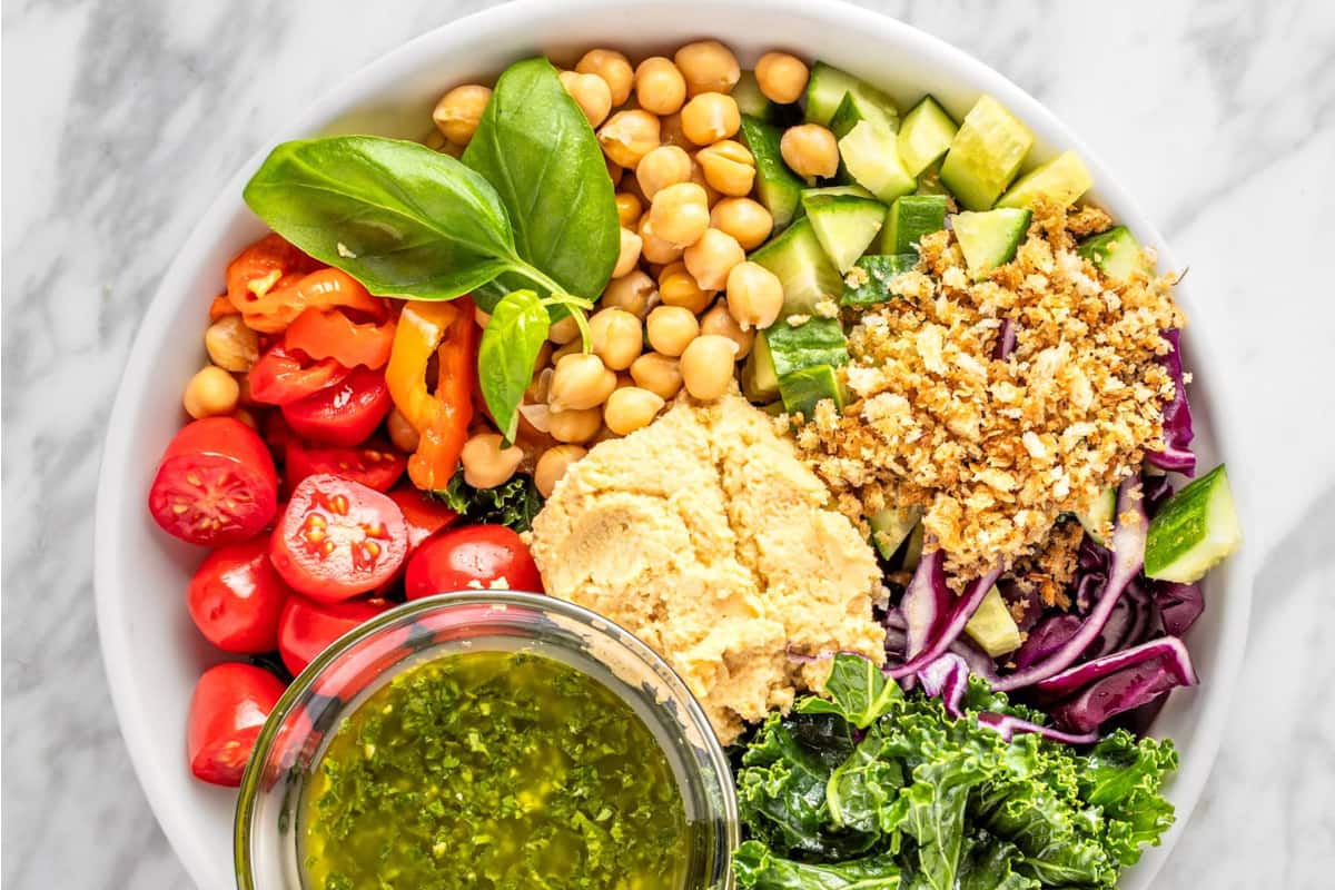 A bowl of Sweetgreen Hummus Crunch Salad.