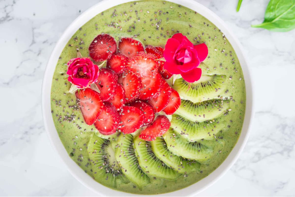 Overhead image of Green Smoothie Bowls.