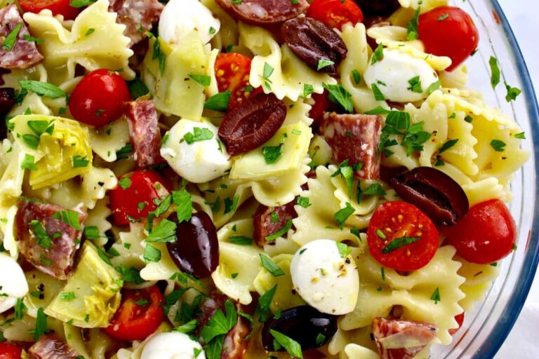 A bowl of Easy Italian Pasta Salad.