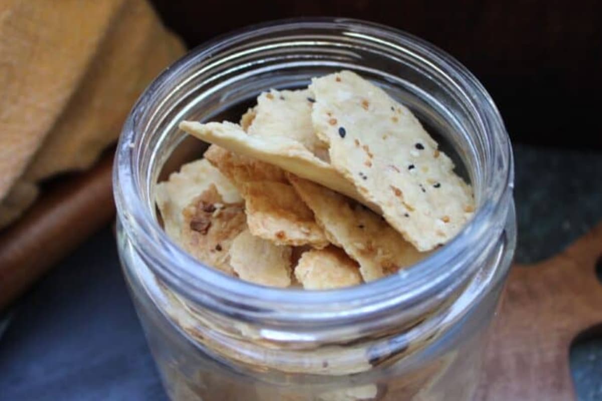 A jar of Sourdough Discard Crackers.