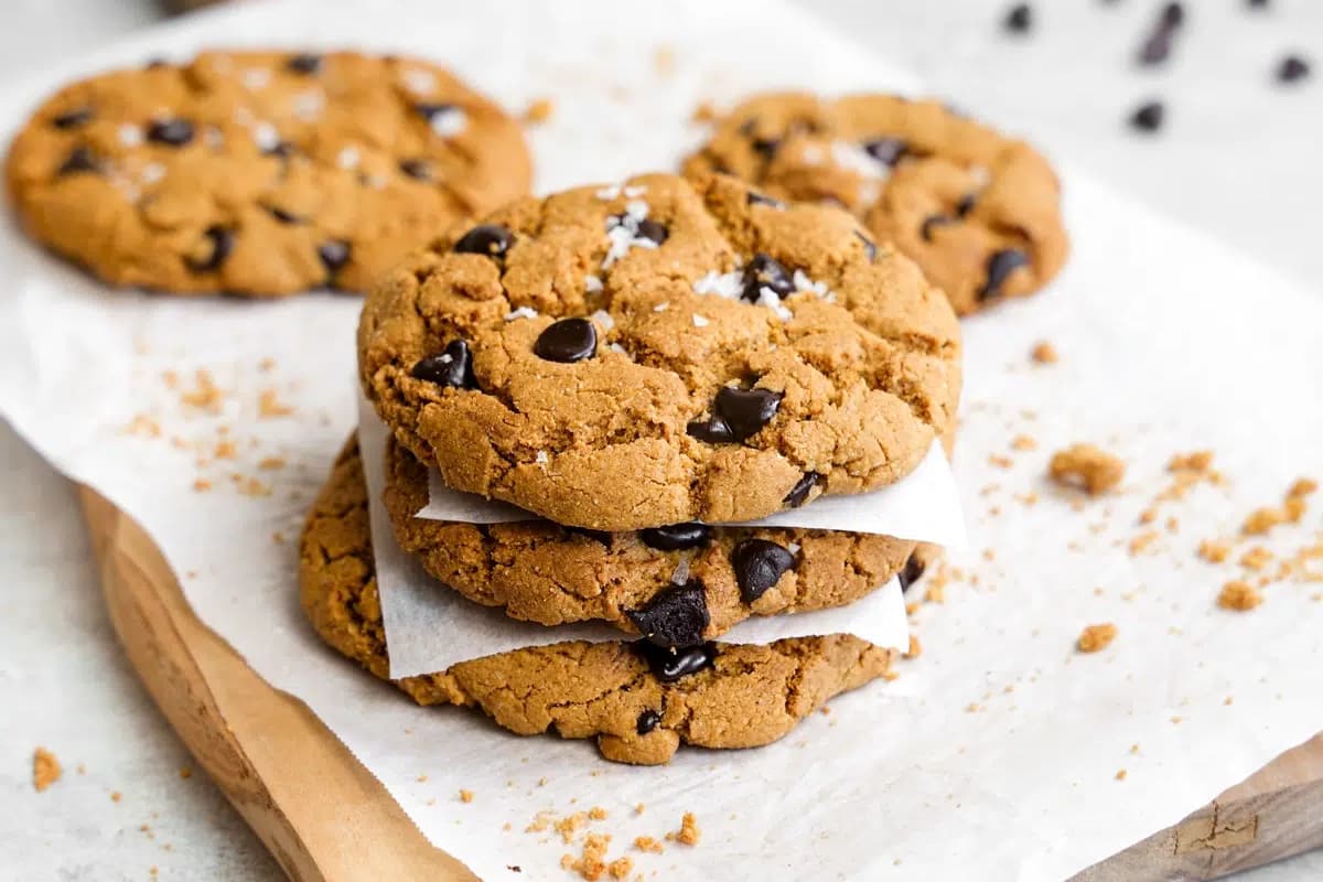 A plate of Vegan Chocolate Chip Cookies.