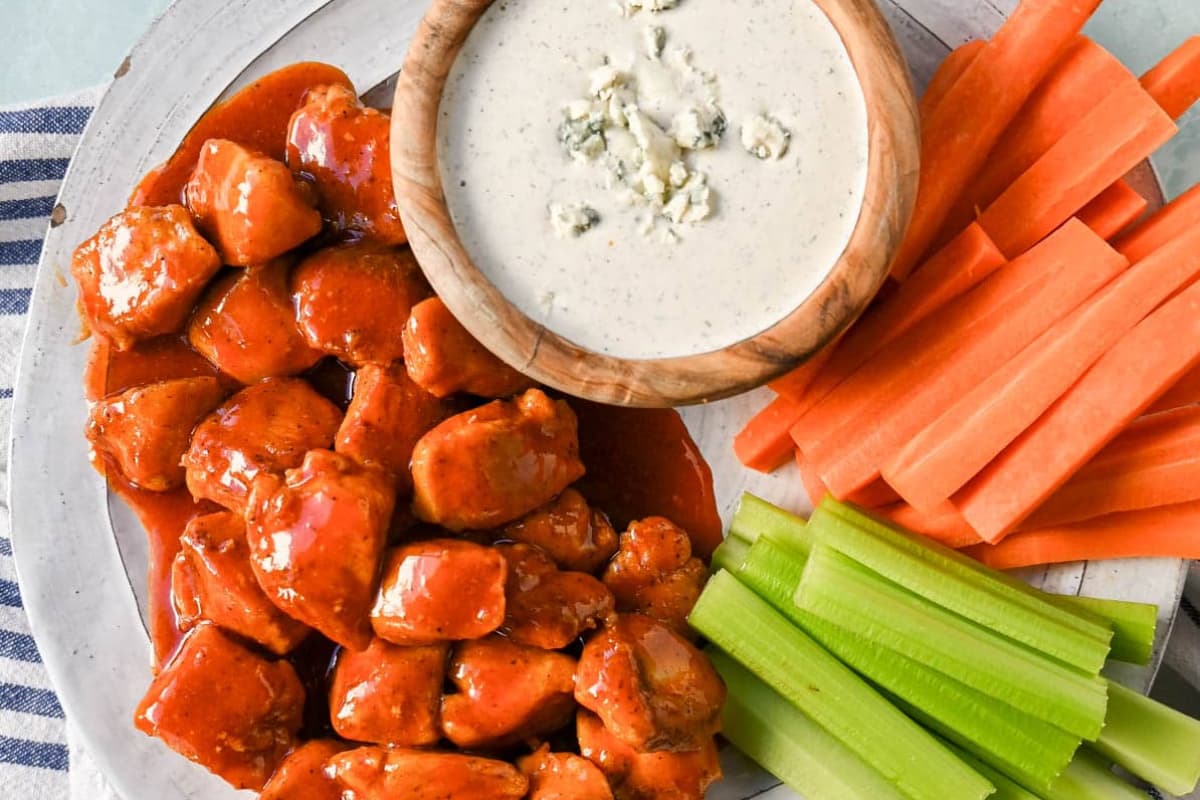 A plate of buffalo chicken bites.
