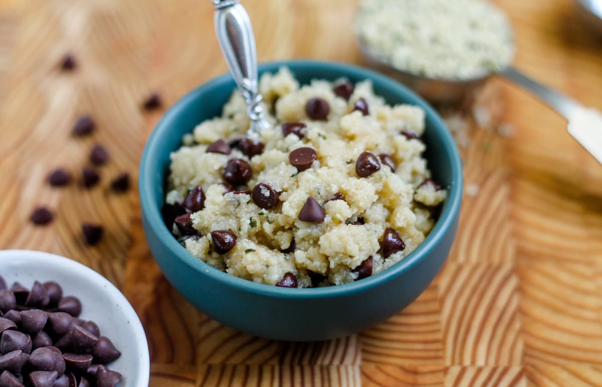 Healthy cookie dough for one in a dish.