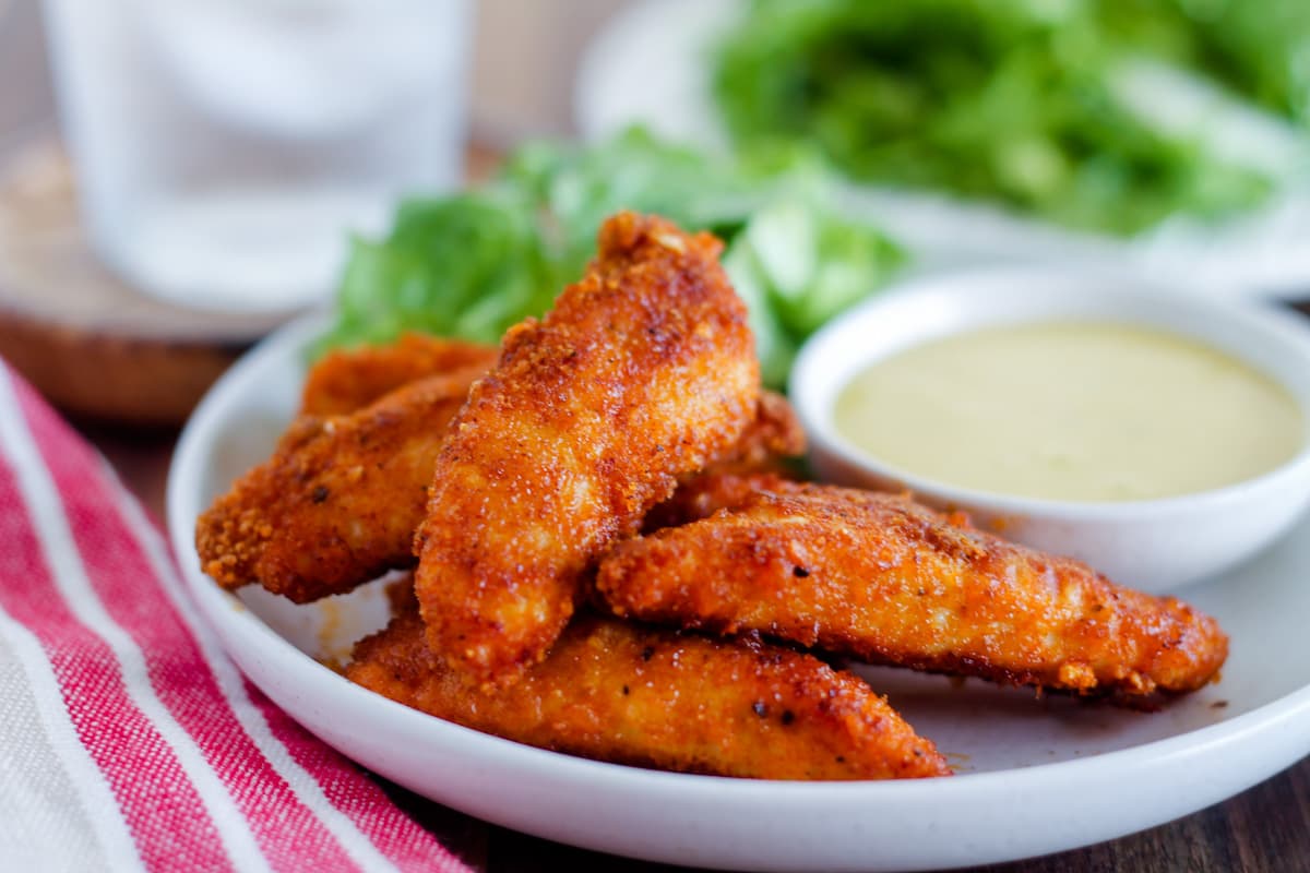 A plate of keto chicken nuggets.