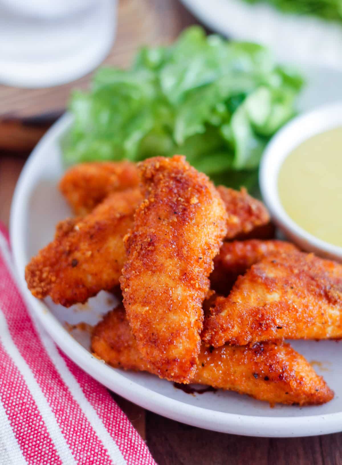 A plate of keto chicken nuggets.