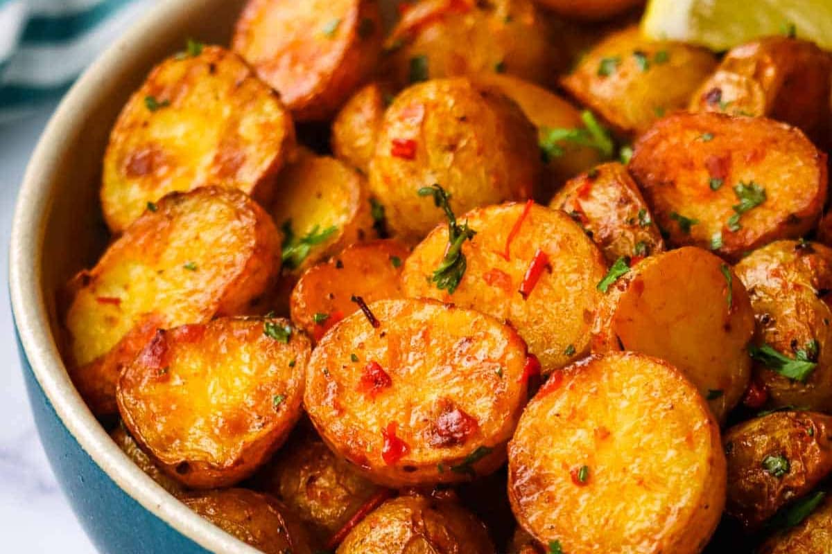 A bowl of Spicy Harissa Potatoes.
