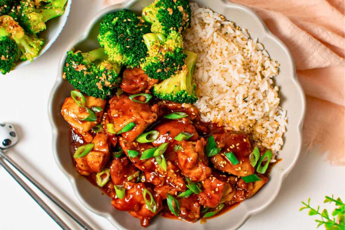 A plate of Sweet and Spicy Korean Chicken.