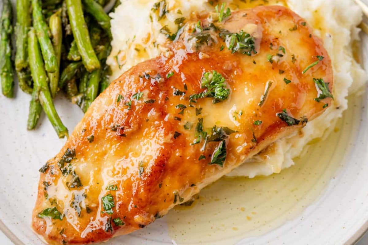 A plate of Garlic Butter Chicken.