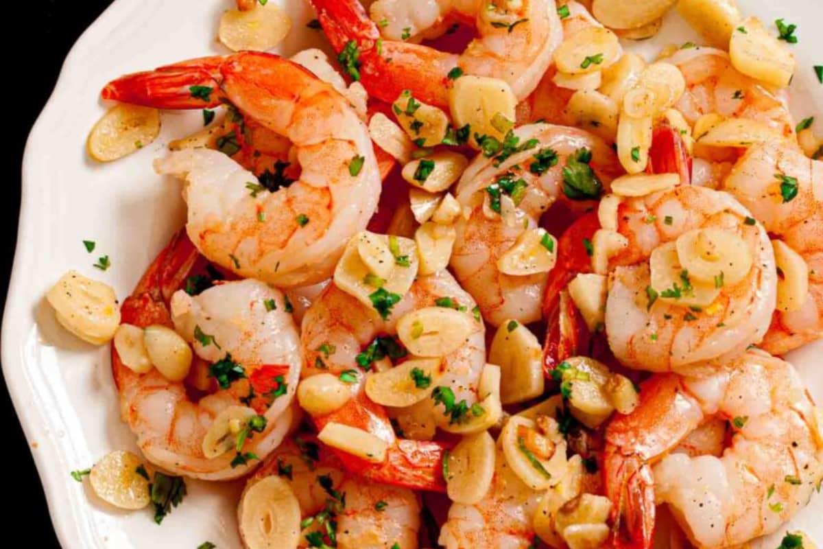 A plate of 10-Minute Garlic Shrimp.