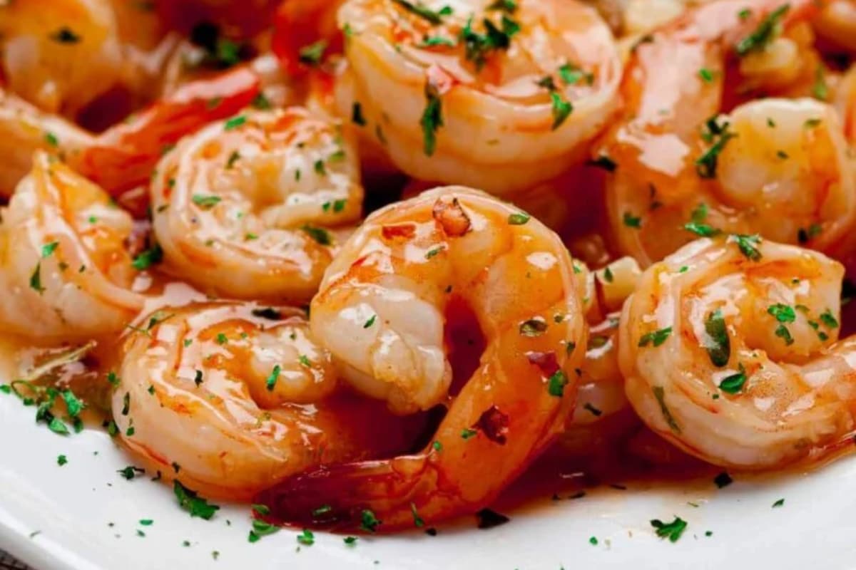 A plate of Honey Lime Shrimp.