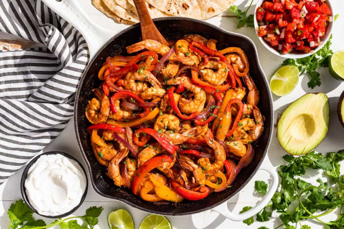 A pan of Shrimp Fajitas.