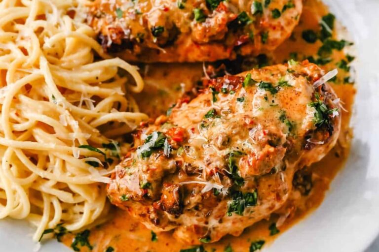 A dish of Marry Me Chicken.