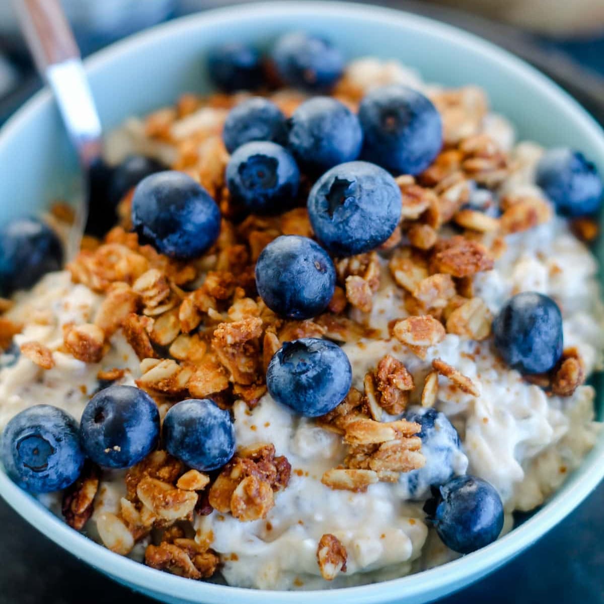 A bowl of blueberry overnight oats.