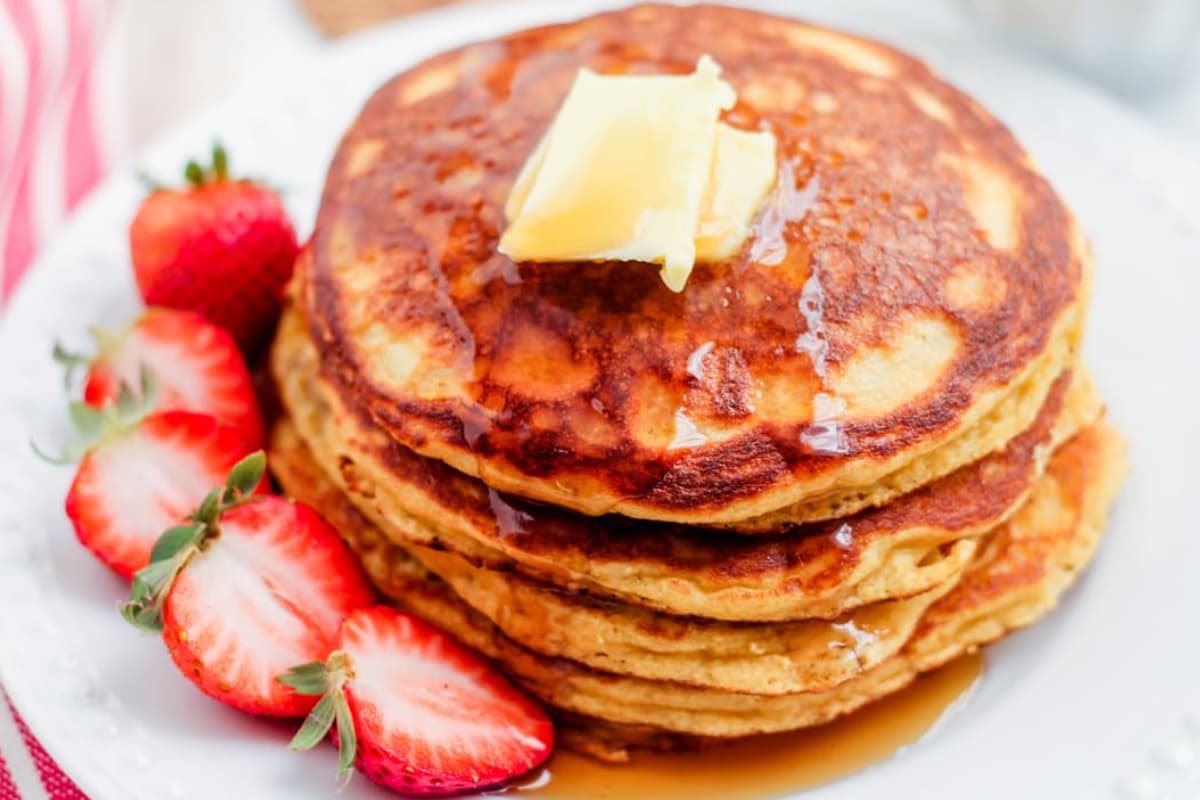 A plate of Coconut Flour Pancakes.