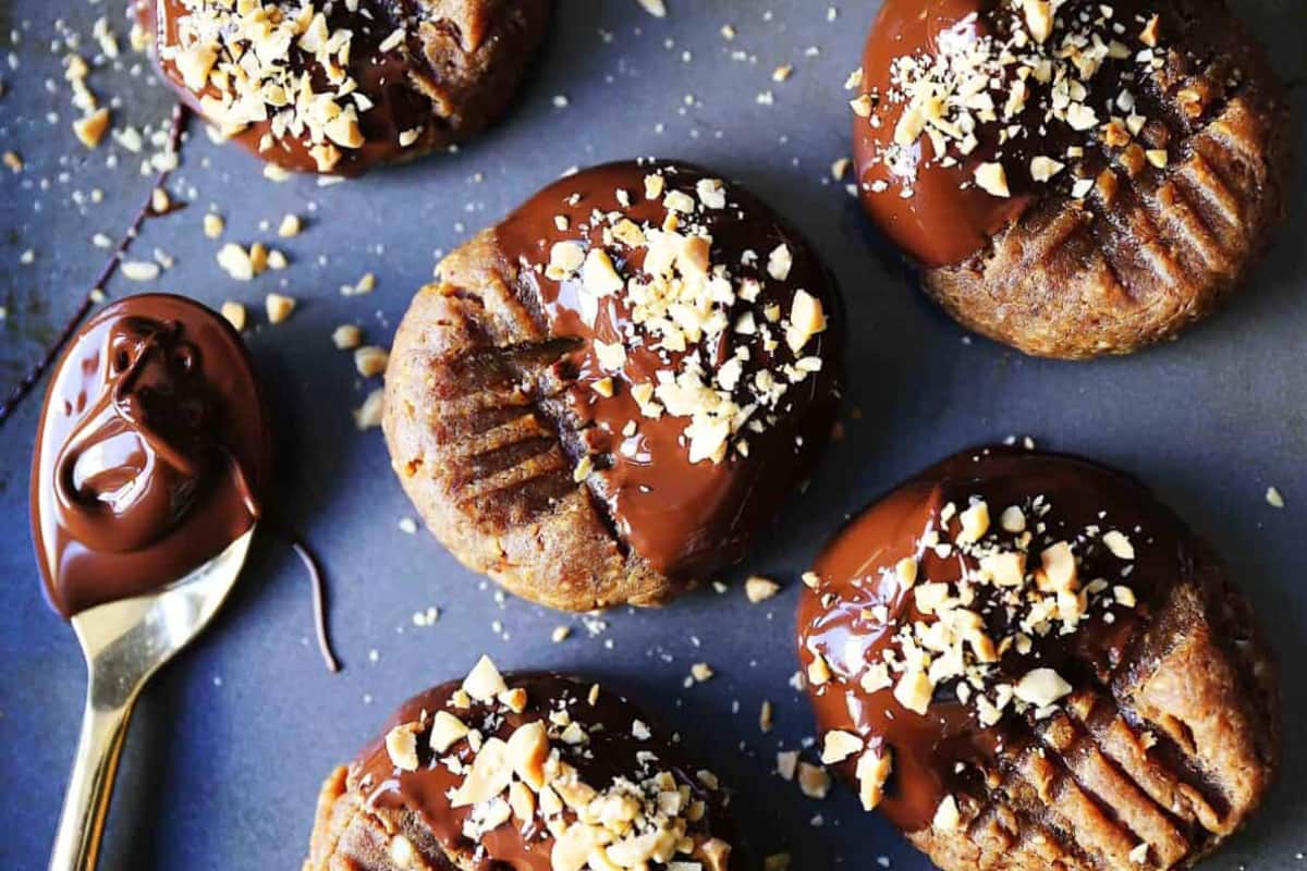 A tray of Flourless Chocolate Dipped Peanut Butter Cookies.