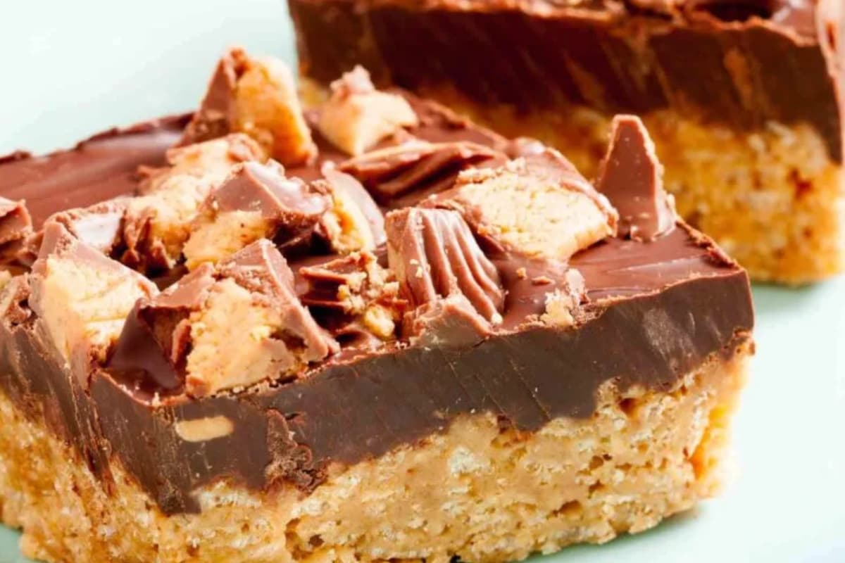 A plate of Peanut Butter Chocolate Crispy Bars.