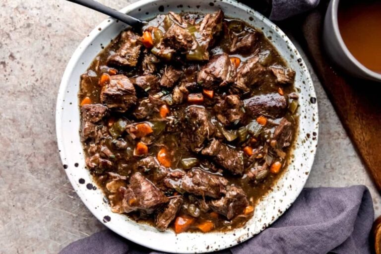 A dish of slow cooker beef bourguignon.