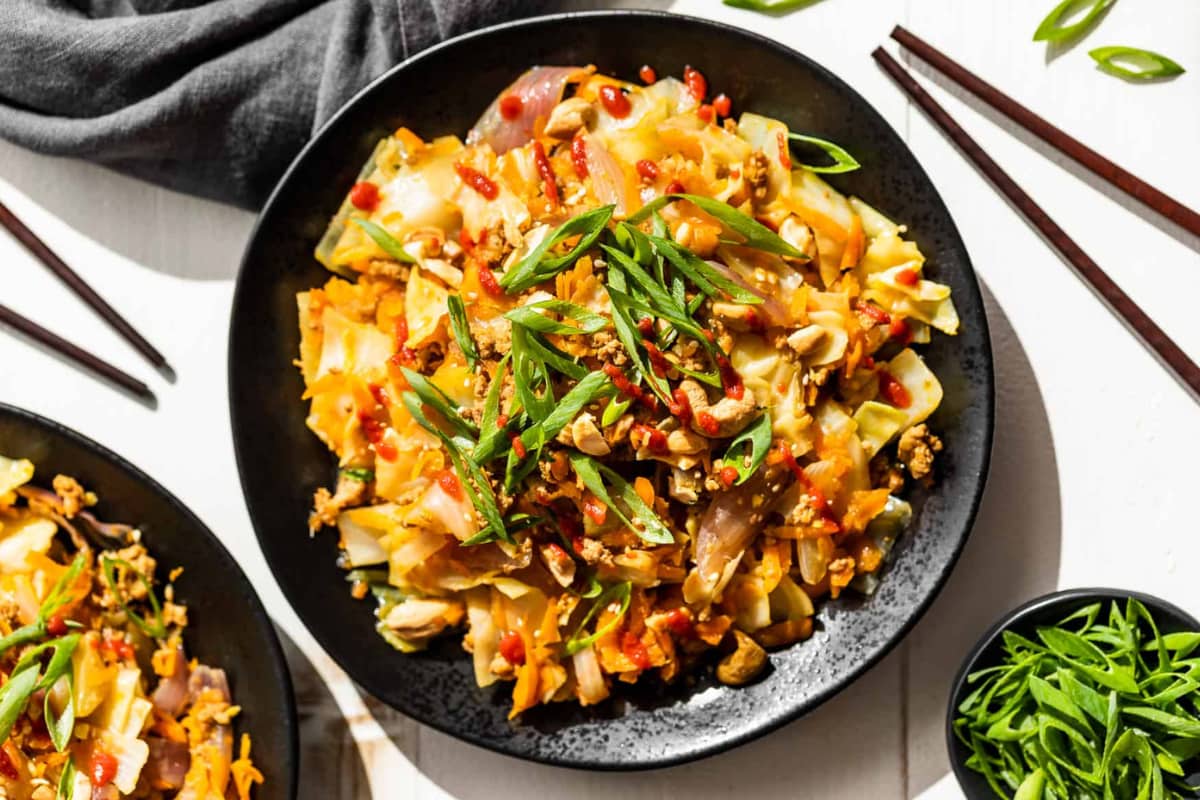 A dish of Instant Pot Egg Roll in a Bowl.