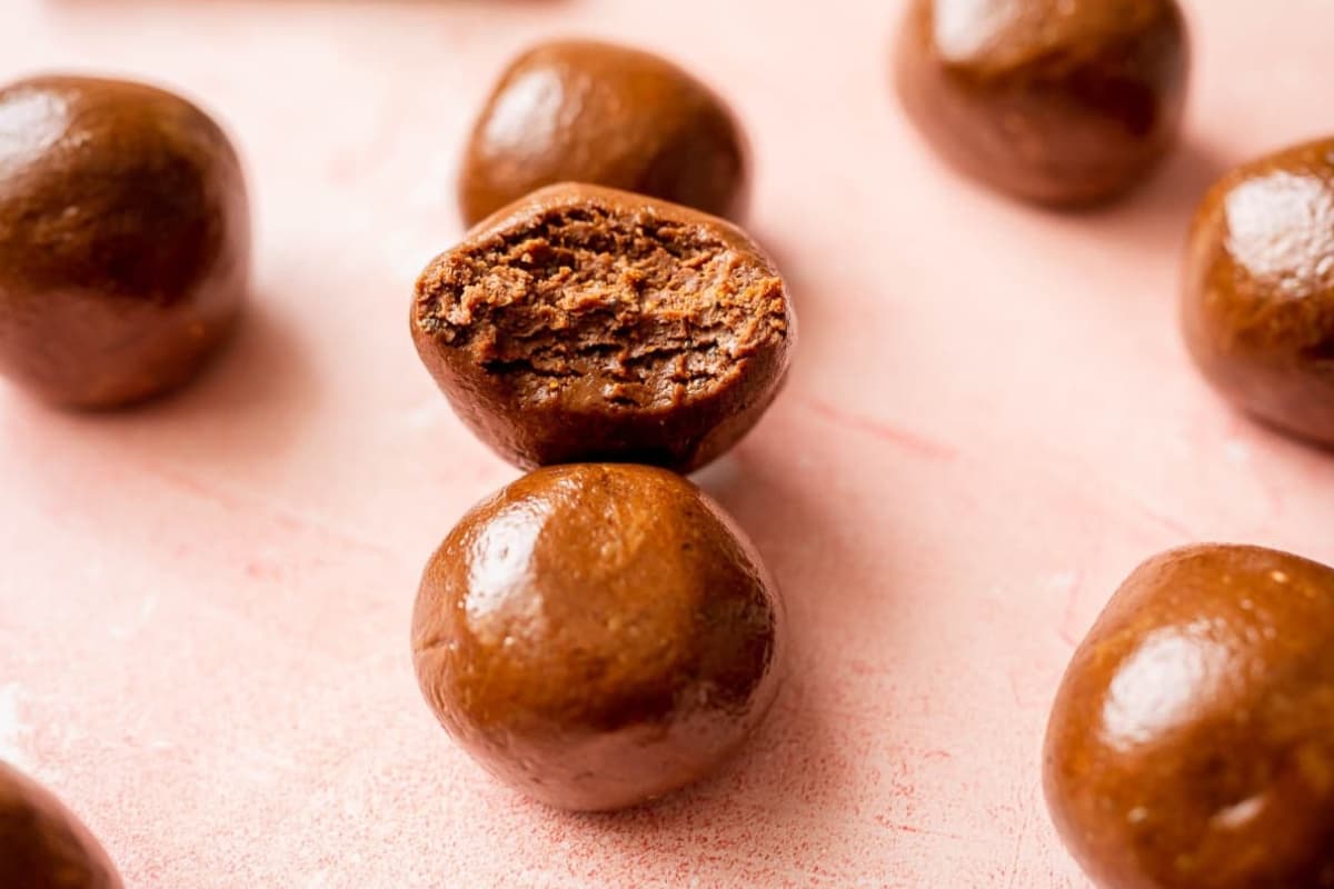 A tray of Chocolate Sunflower Butter Bliss Bites.