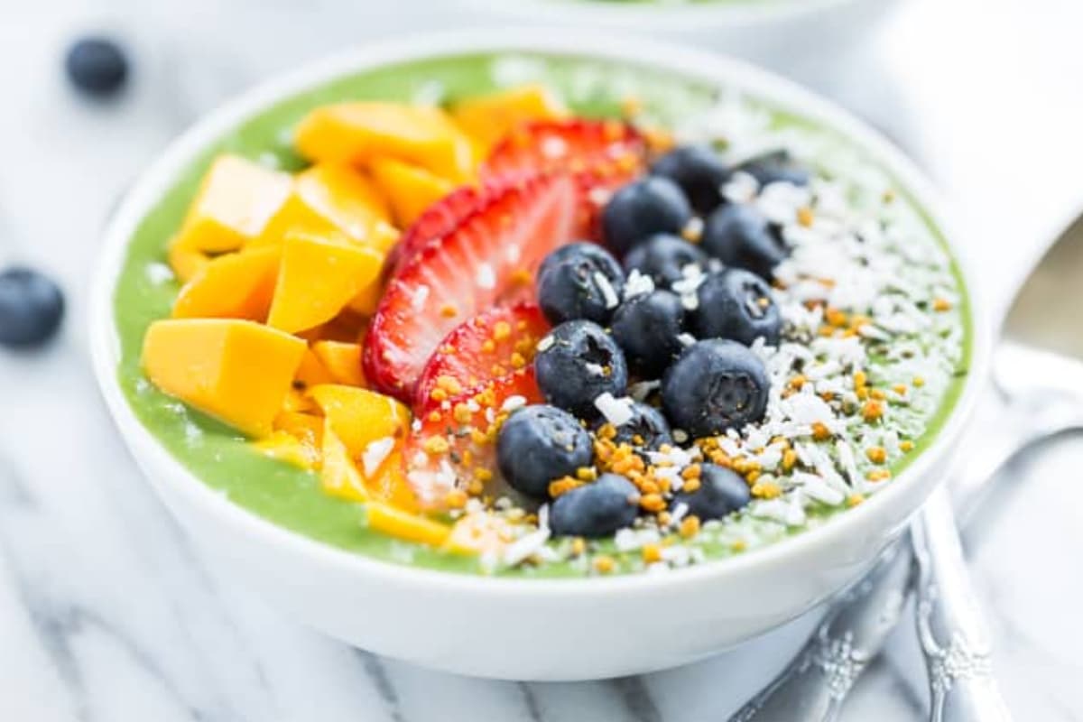 An image of Green Smoothie Breakfast Bowls.