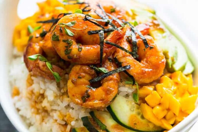 Image of Honey Sriracha Shrimp Sushi Bowls.