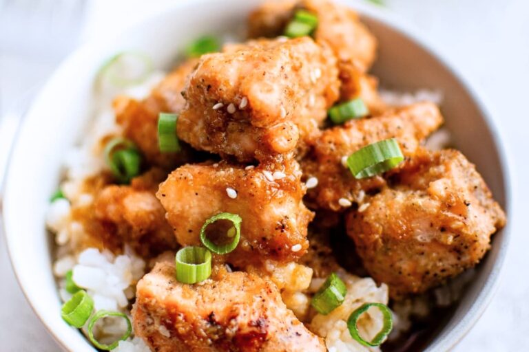 A bowl of air fryer salmon bites.
