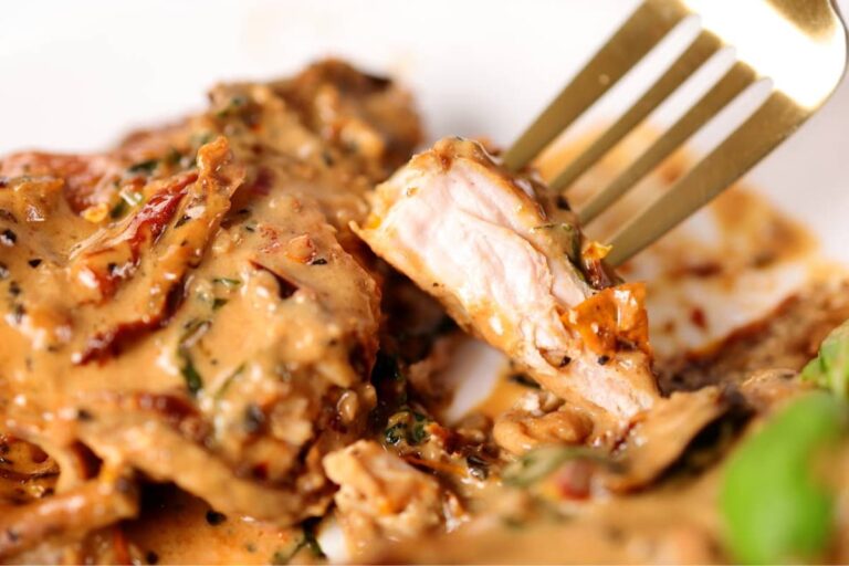 A plate of Low Carb Marry Me Chicken.