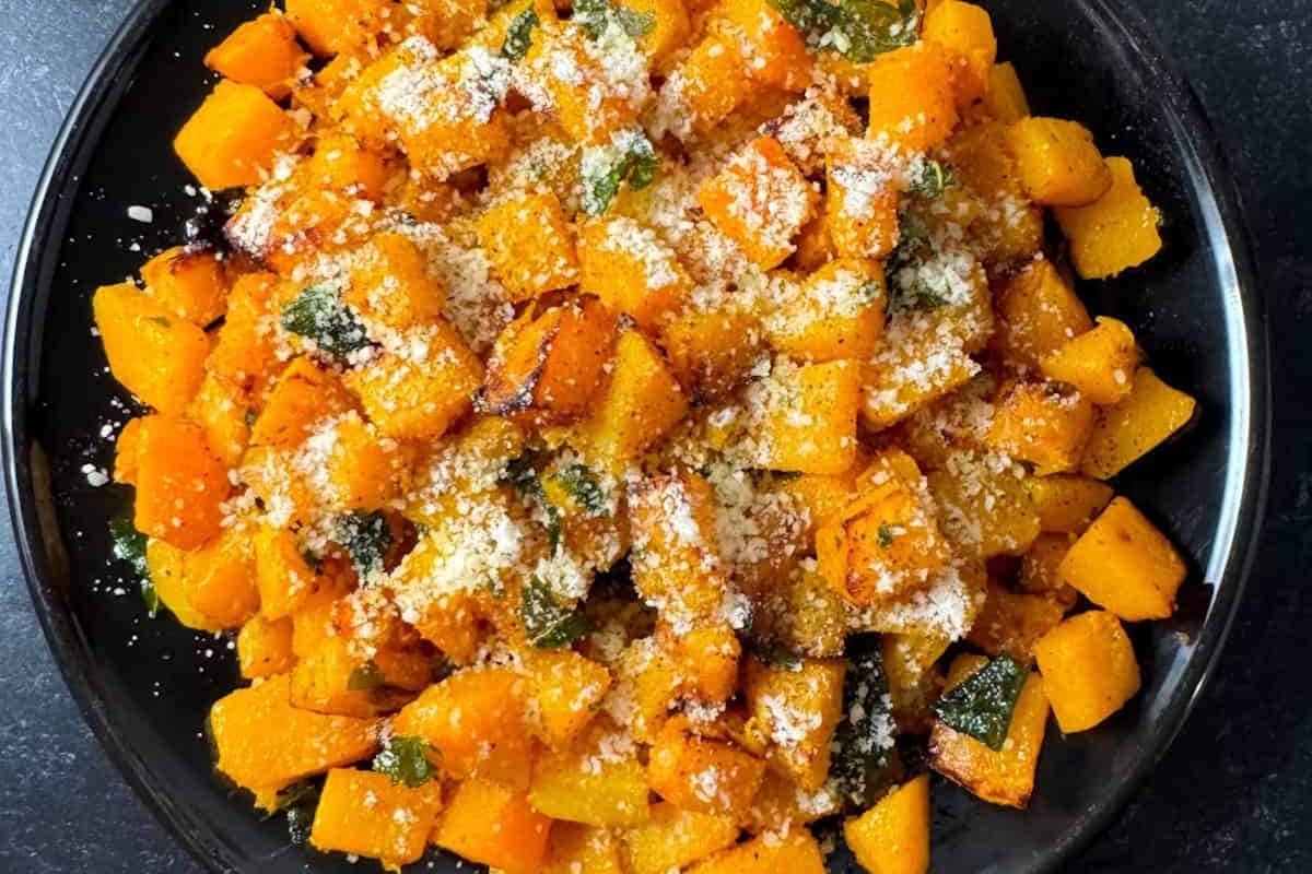 A bowl of Air Fryer Butternut Squash.