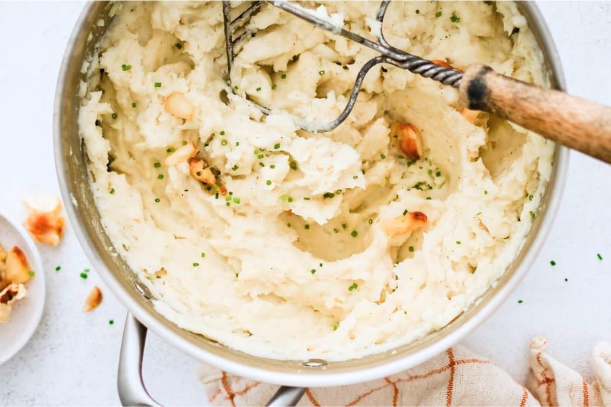 A bowl of Roasted Garlic Mashed Potatoes.