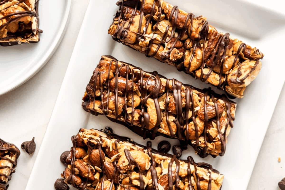 A plate of Granola Chocolate Oat Bars.