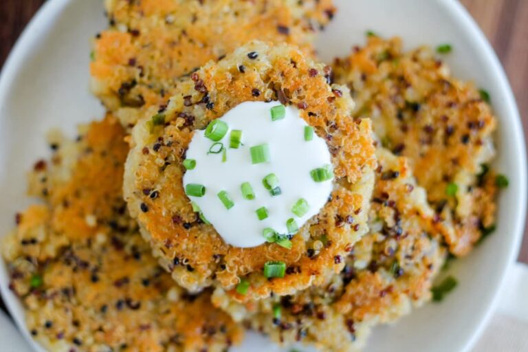 A plate of Cheesy Quinoa Fritters.