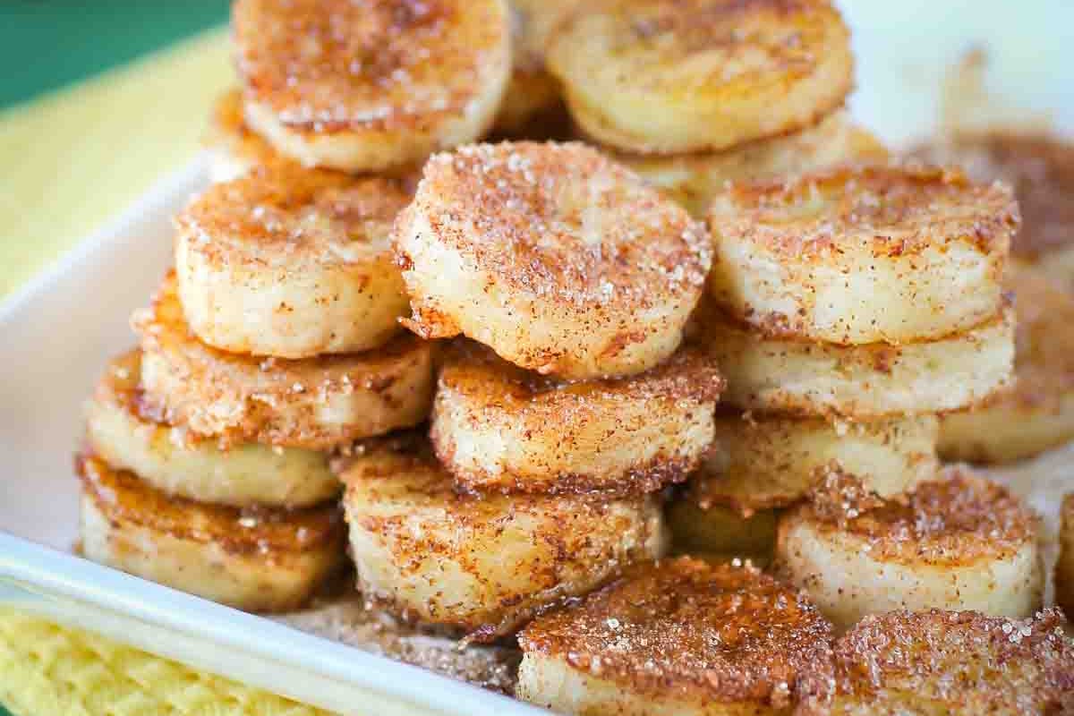 A plate of Pan Fried Cinnamon Bananas.