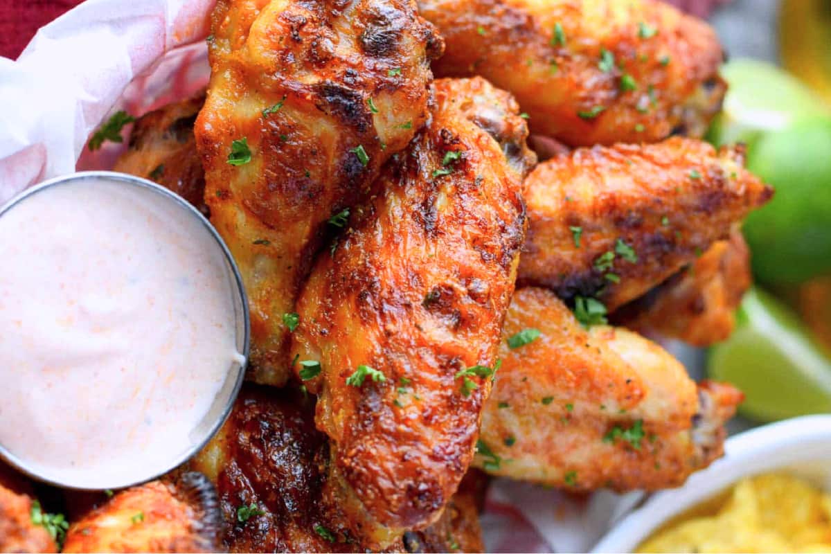 A plate of Spicy Ranch Baked Chicken Wings.