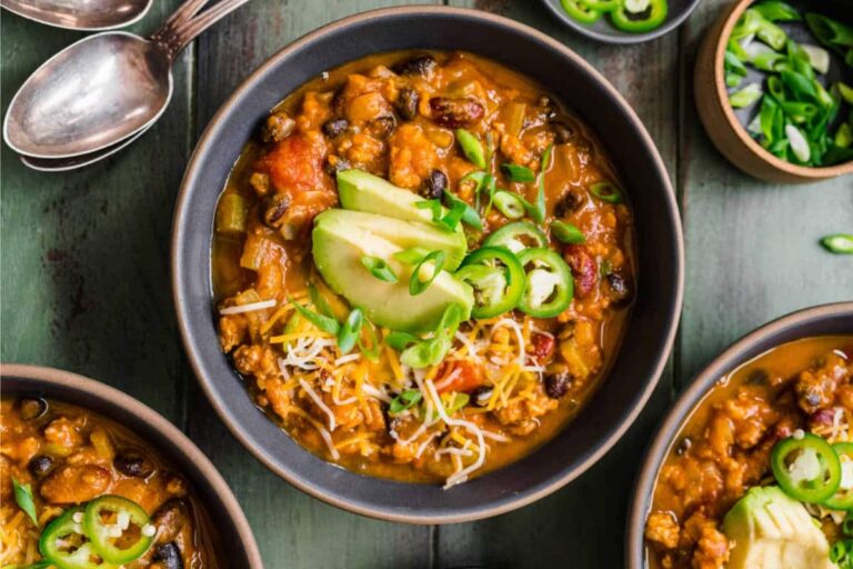 A bowl of Turkey Chili with Pumpkin.
