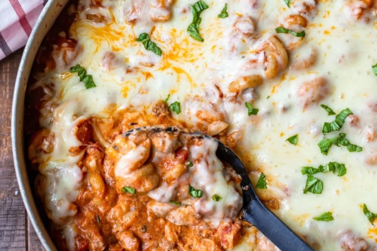 A dish of 30-Minute Cheesy Skillet Lasagna.