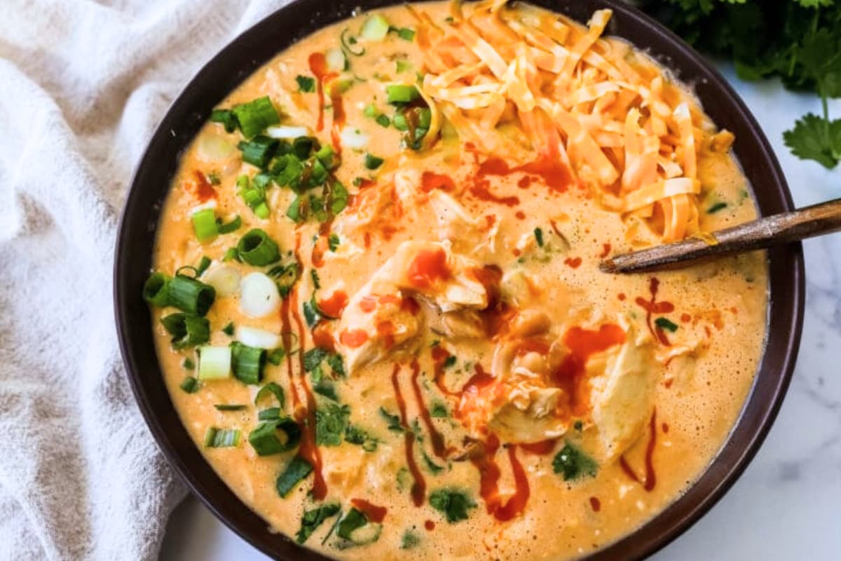 A bowl of Creamy Buffalo Chicken Chili.
