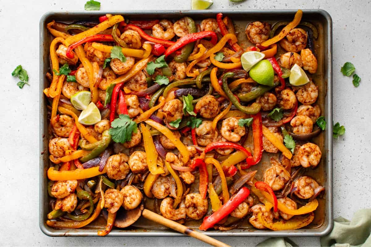 A dish of Sheet Pan Shrimp Fajitas.