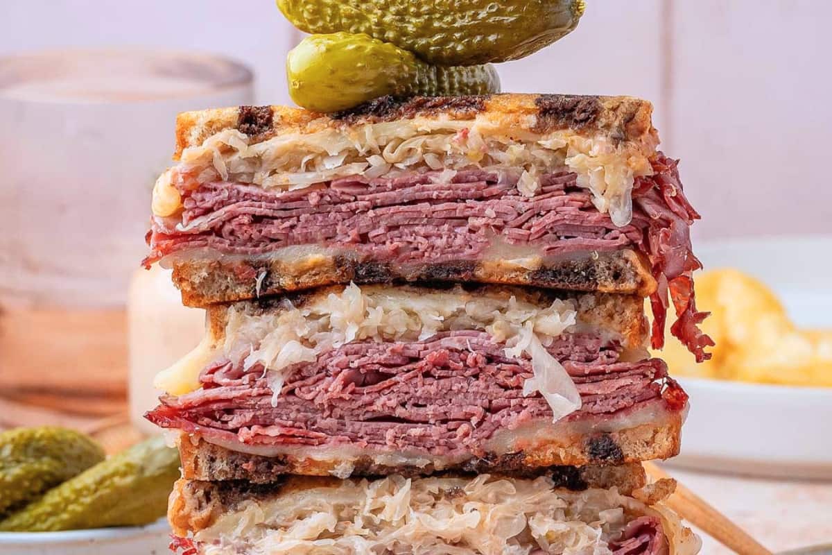 A plate of Reuben Sandwich.