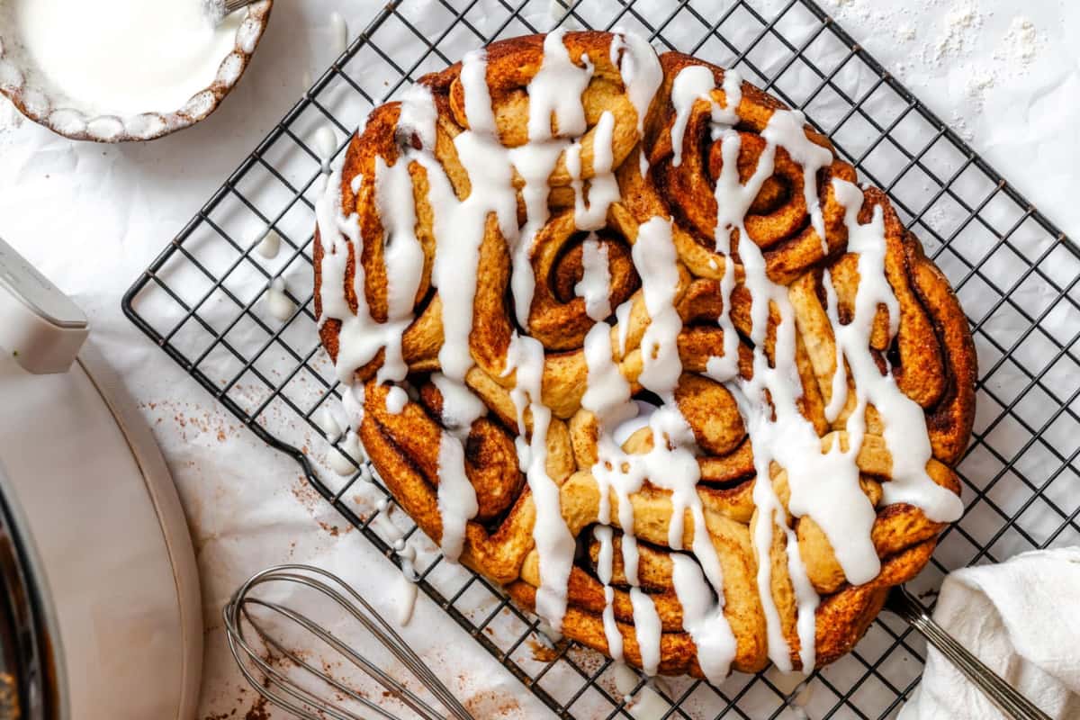 A plate of Slow Cooker Cinnamon Rolls.