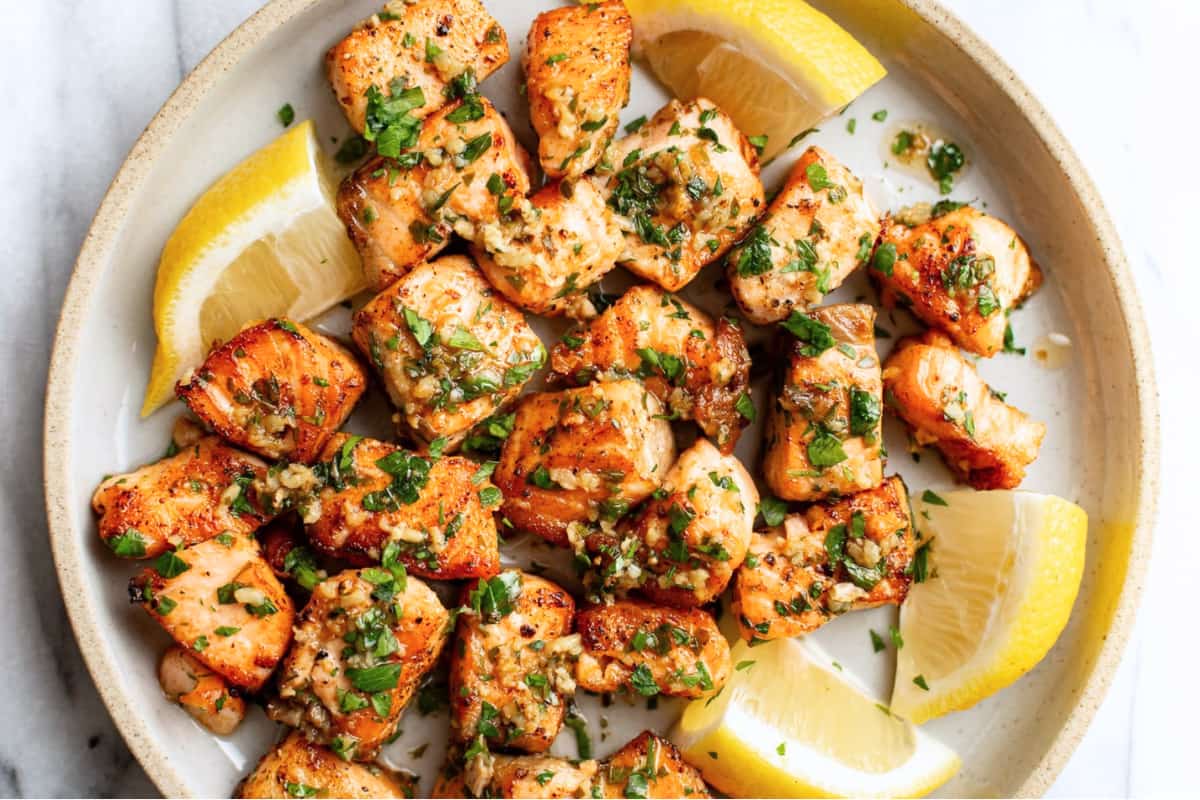 A plate of Garlic Butter Salmon Bites.
