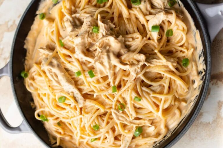 A dish of Easy Cheesy Buffalo Chicken Pasta.