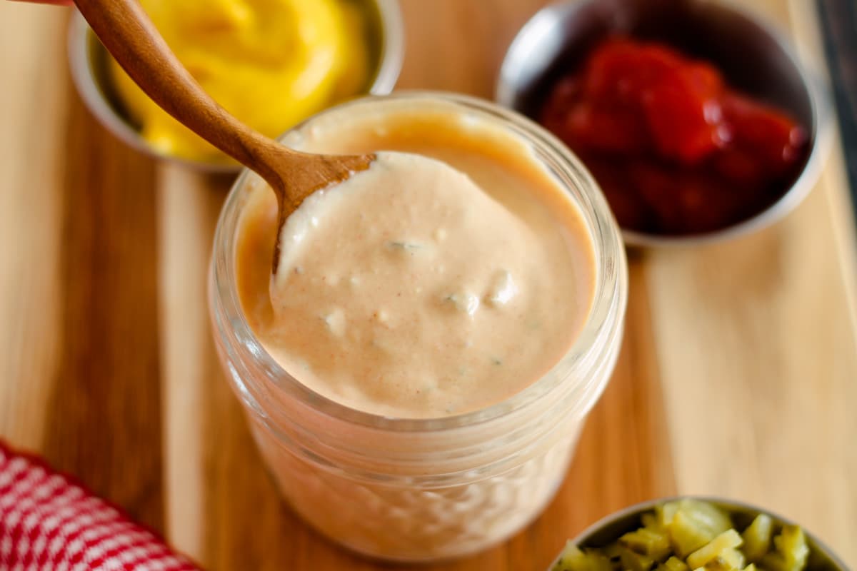 A jar of healthy burger sauce.