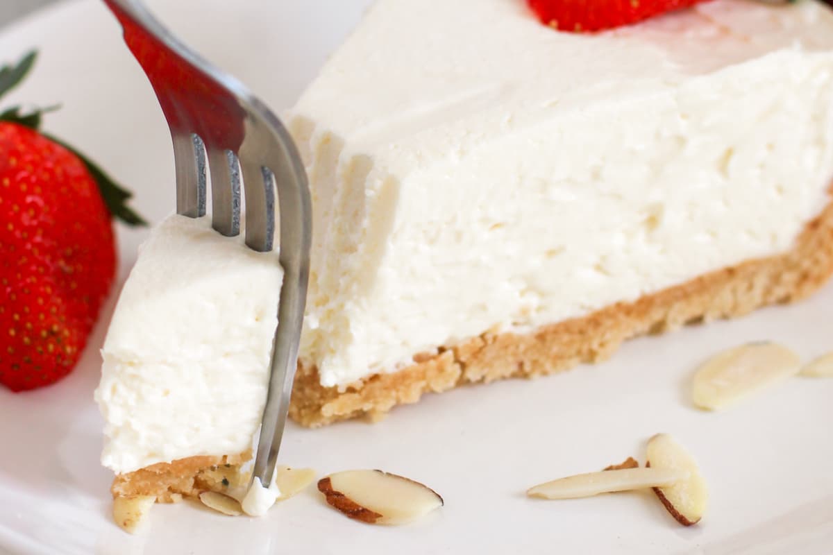 A plate of No Bake Keto Cheesecake.