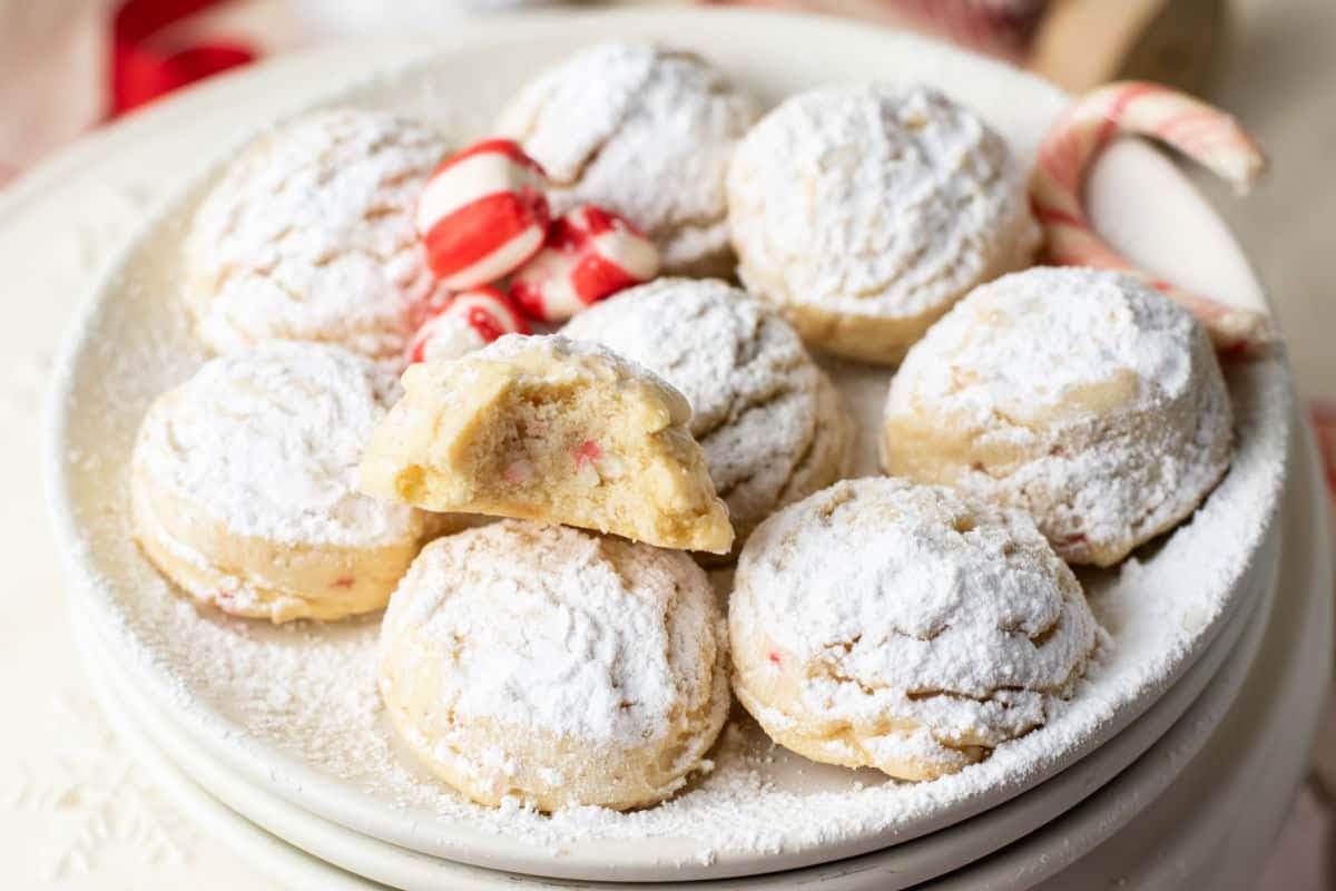 A plate of Peppermint Snowball Cookies.
