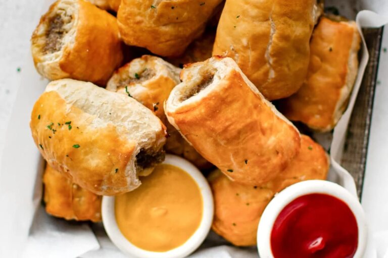 A tray of Easy Sausage Rolls.