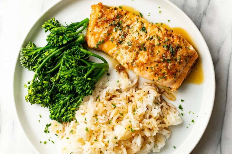 A plate of Honey Garlic Salmon.