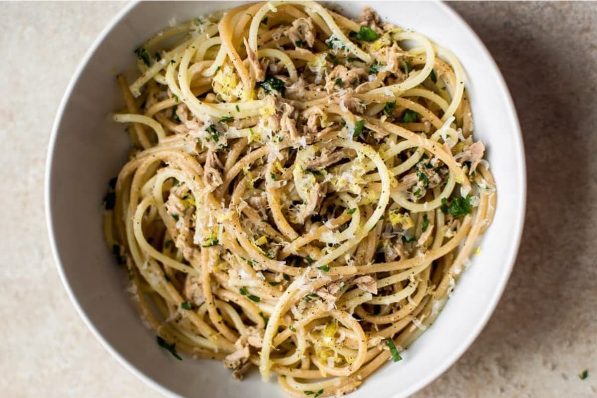 A dish of Easy Canned Tuna Lemon Pasta.
