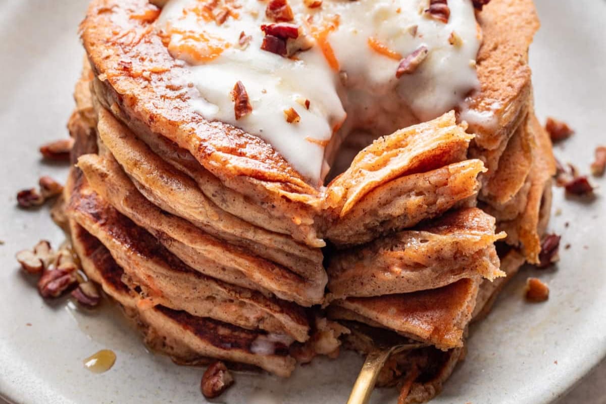 A plate of Carrot Cake Pancakes.